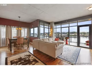 Photo #6: 22258938 Listing