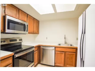 Photo #3: 22260487 Listing