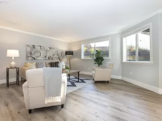 Photo #3: 22261948 Listing