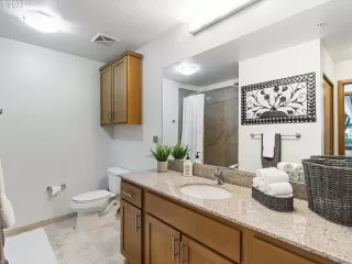 Photo #5: 22264857 Listing