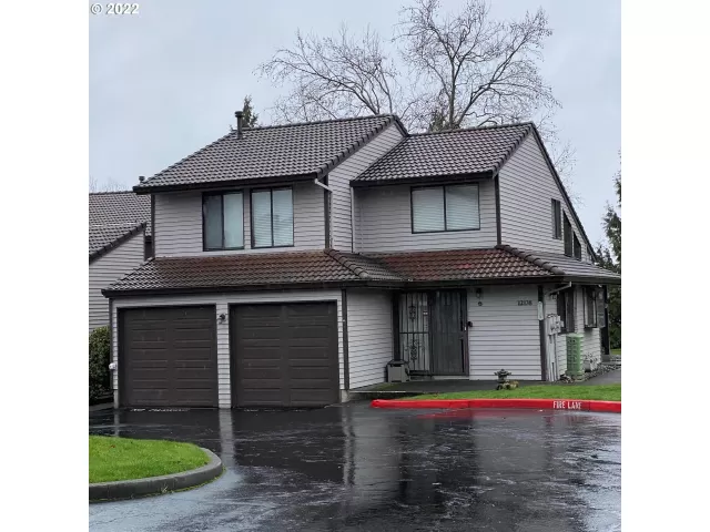 MLS: 22265209 Condo For Sale