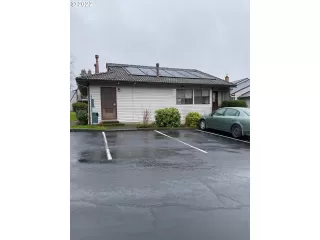 Photo #4: 22265209 Listing