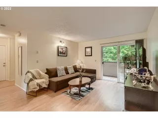 Photo #3: 22265314 Listing 