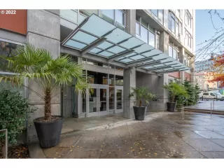 Photo #1: 22265514 Listing