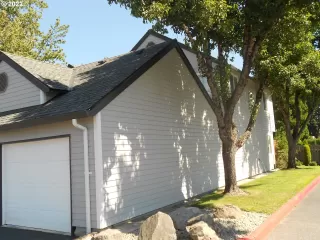 Photo #3: 22265777 Listing