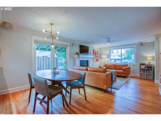 Photo #3: 22265981 Listing