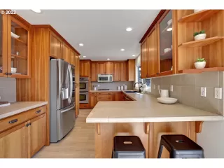 Photo #2: 22266142 Listing 