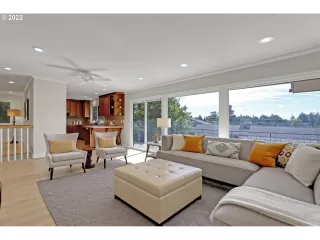 Photo #3: 22266142 Listing 