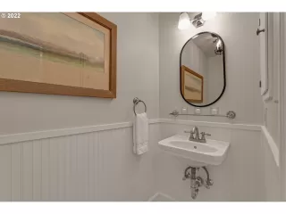 Photo #5: 22266142 Listing 