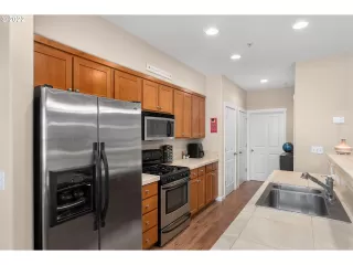 Photo #3: 22266876 Listing