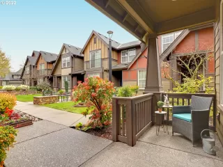 Photo #2: 22267168 Listing 