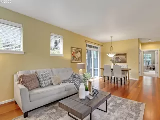 Photo #4: 22267168 Listing 