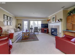 Photo #3: 22267375 Listing