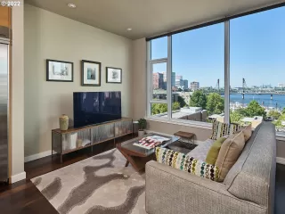 Photo #2: 22267726 Listing