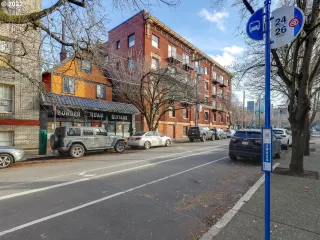 Photo #2: 22268722 Listing