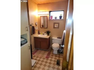 Photo #1: 22268892 Listing 