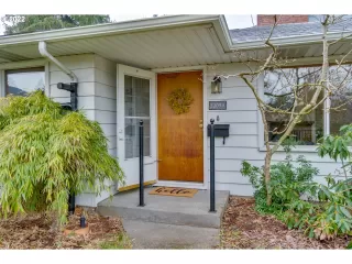 Photo #1: 22269383 Listing