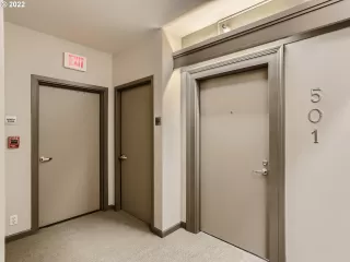 Photo #2: 22270190 Listing