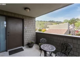 Photo #3: 22271171 Listing