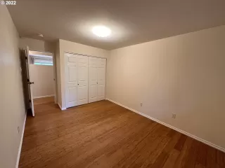 Photo #2: 22271898 Listing 