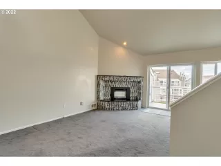 Photo #3: 22272328 Listing