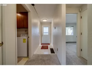 Photo #4: 22272921 Listing 