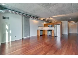 Photo #6: 22273184 Listing 