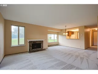 Photo #2: 22273244 Listing 