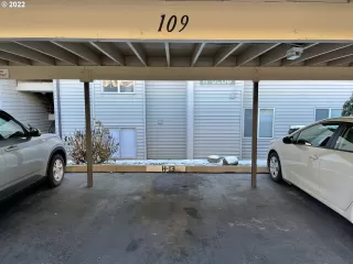 Photo #1: 22273330 Listing