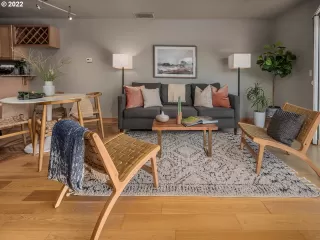 Photo #4: 22273581 Listing