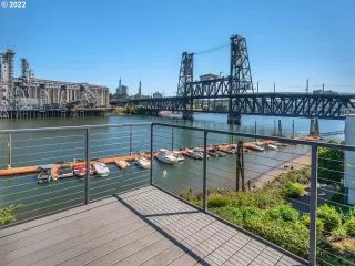 Photo #6: 22273581 Listing