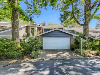 More Details about MLS # 22275223 : 66 WHEATHERSTONE 35