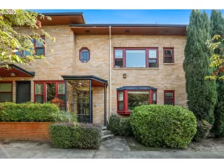 Photo #3: 22276099 Listing