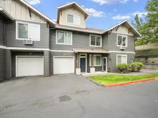 Photo #6: 22276263 Listing 