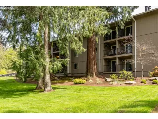 Photo #1: 22278085 Listing