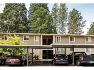 Photo #2: 22278085 Listing