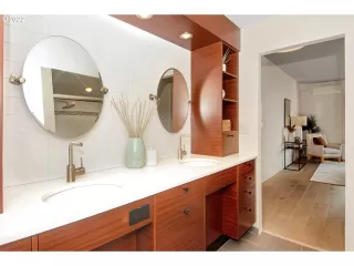 Photo #1: 22278338 Listing