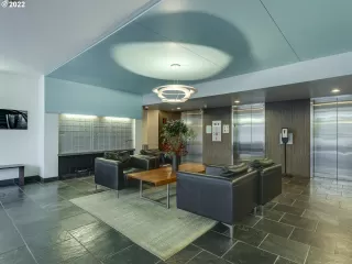 Photo #3: 22278674 Listing