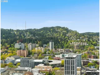 Photo #4: 22278727 Listing 