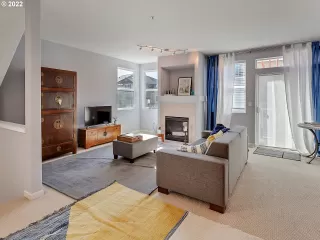 Photo #3: 22279200 Listing