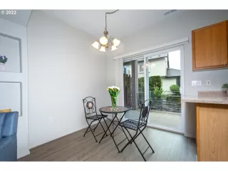 Photo #6: 22279634 Listing 