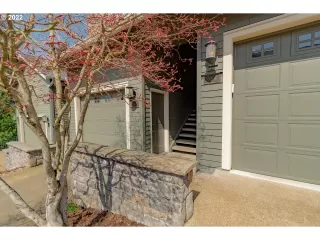 Photo #3: 22281374 Listing 