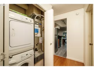 Photo #4: 22282334 Listing 