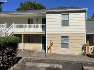 Photo #3: 22282479 Listing 