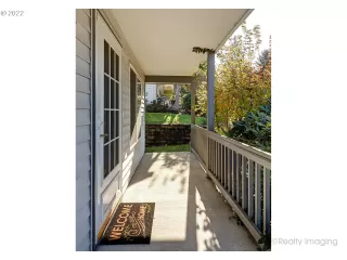 Photo #4: 22283011 Listing