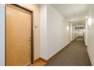 Photo #1: 22283172 Listing