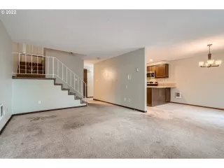 Photo #1: 22283936 Listing