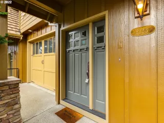 Photo #1: 22284424 Listing