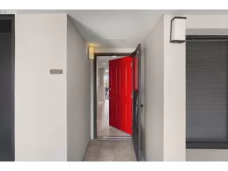 Photo #2: 22284638 Listing