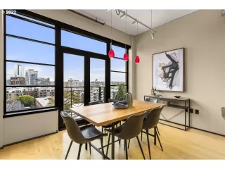 Photo #4: 22284778 Listing 